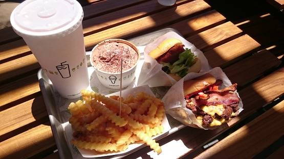 【ジャガイモバズーカー】パンチドキャップトゥ ブラック 箱付き カカアコファーマーズマーケットのJOJA SMASH BURGER（ジョジャ